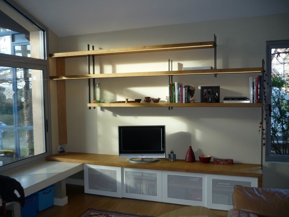 Agencement interieur sur mesures d'un bibliotheque style loft industriel - chêne et acier patiné