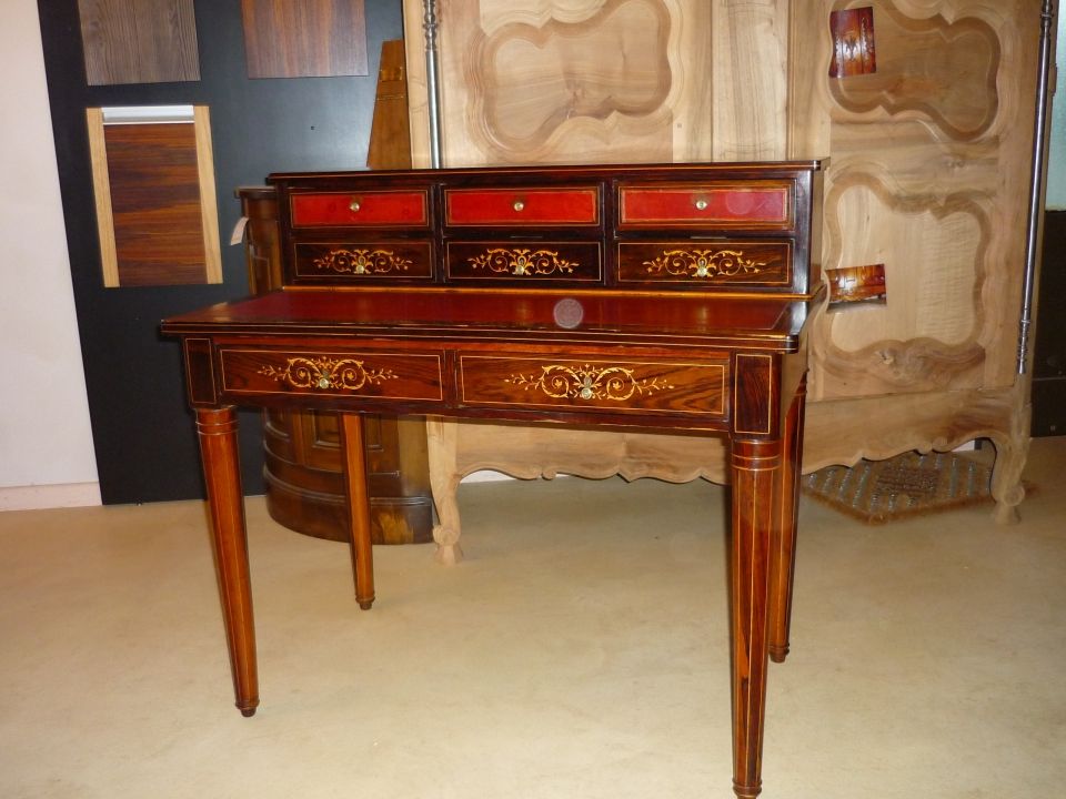 Bureau Charles X - après travaux dans l'exposition - Vallon Joseph Artisan d'Art