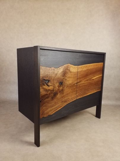 Kameleon by Vallon Edition - modèle 2 - chêne noirci & noyer "live edge"