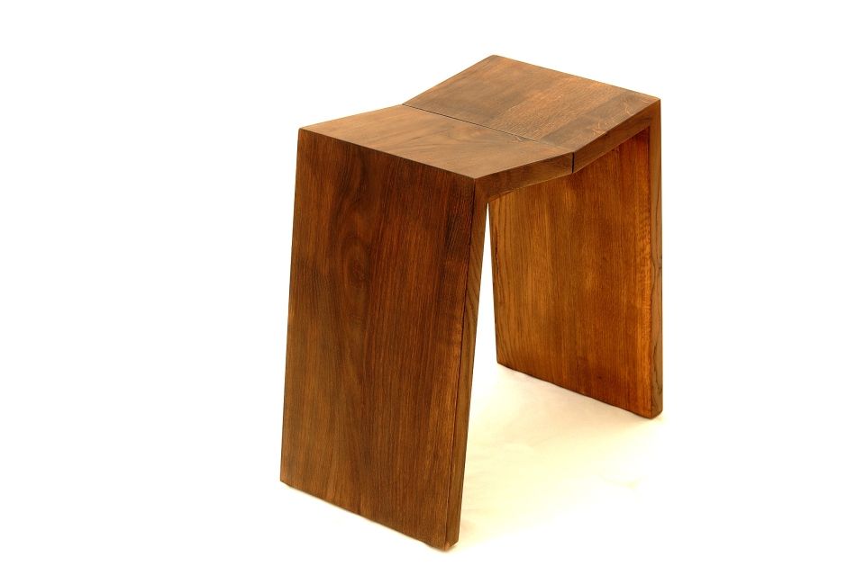 Tabouret bas MEZENC - Atelier Vallon artisan ébéniste Ardèche 09