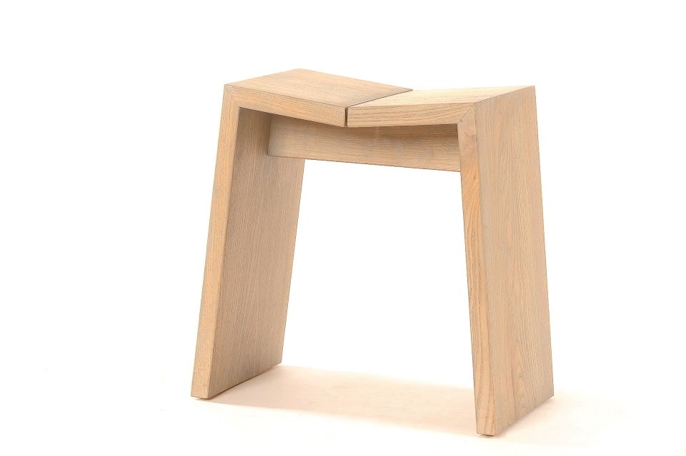 Tabouret bas MEZENC - Atelier Vallon artisan ébéniste Ardèche 10
