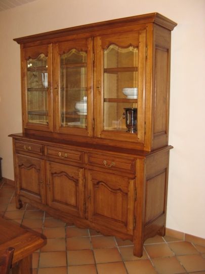 Vaisselier en châtaignier massif - Vallon Joseph Artisan ébéniste en Ardeche